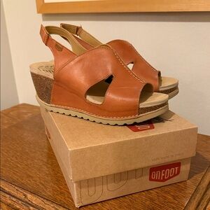 Onfoot Platform Sandals